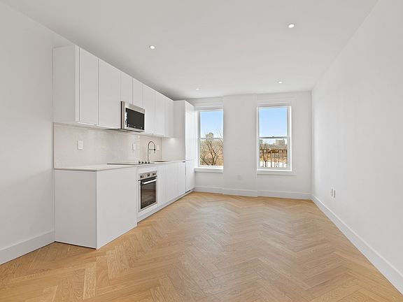4th image of 1274 5th Ave #606B