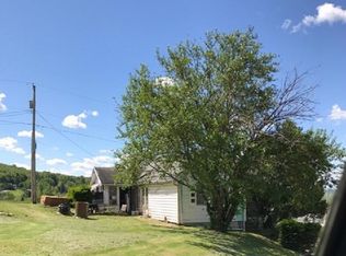 401 Eliza St, Connellsville, PA