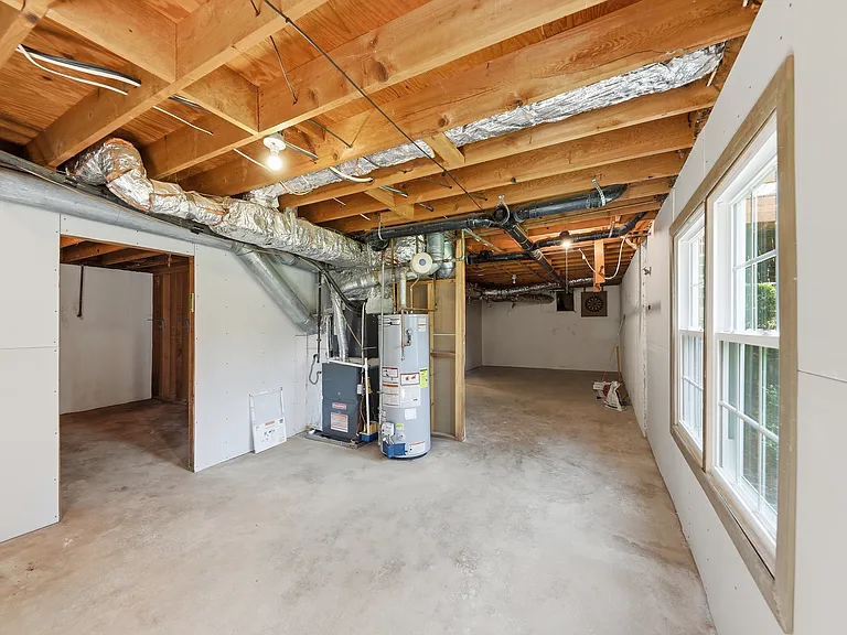 564 Deer Run SW — Photo 31