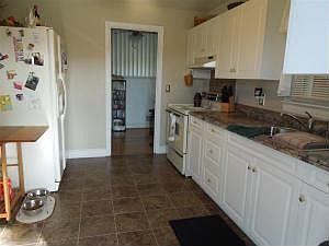 5th image of 3712 Valley Forge Cir
