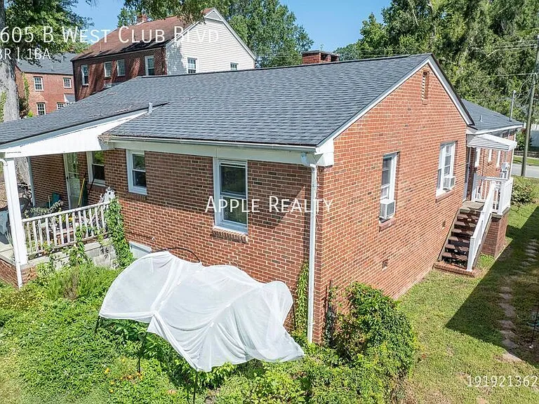 1605 W Club Blvd #B — Photo 19