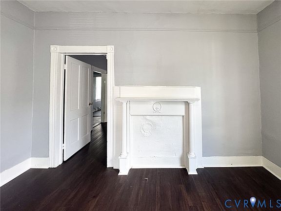 5th image of 414 Saint Luke St