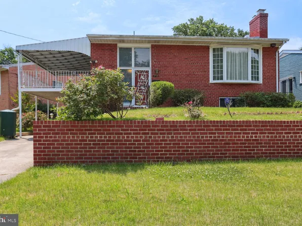 3739 O St SE, Washington, DC 20019