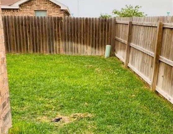 2nd image of 3214 Luz Divina St