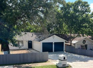 2427 Village Walk, Austin, TX 78744