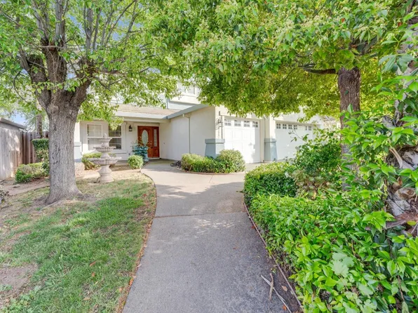 8956 E Valley Dr, Elk Grove, CA 95624