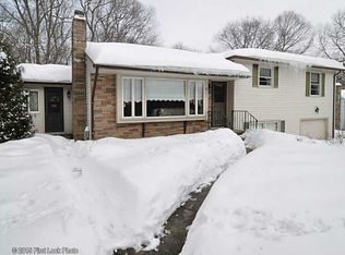 16 Byrd Ave, Johnston, RI 02919