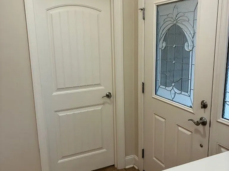 216 Holm Pl — Photo 13