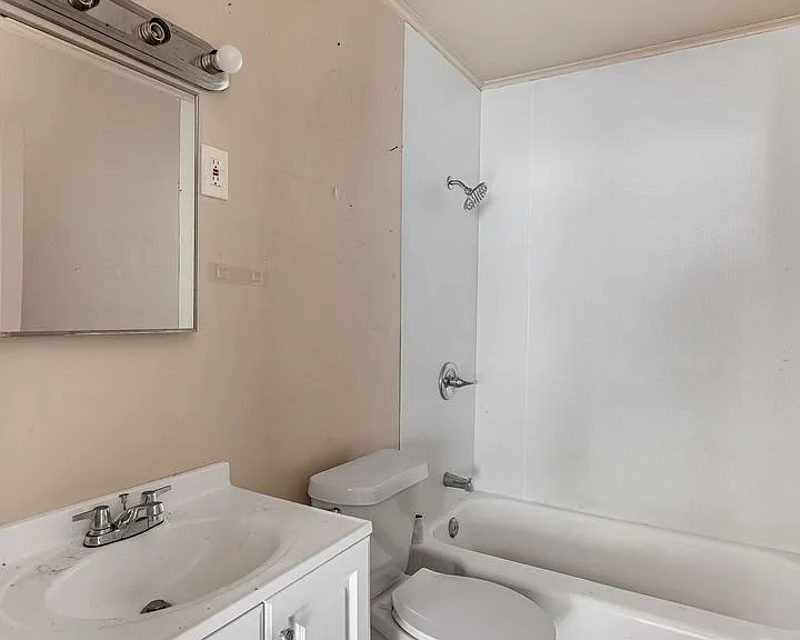 3920 Huston St — Photo 22
