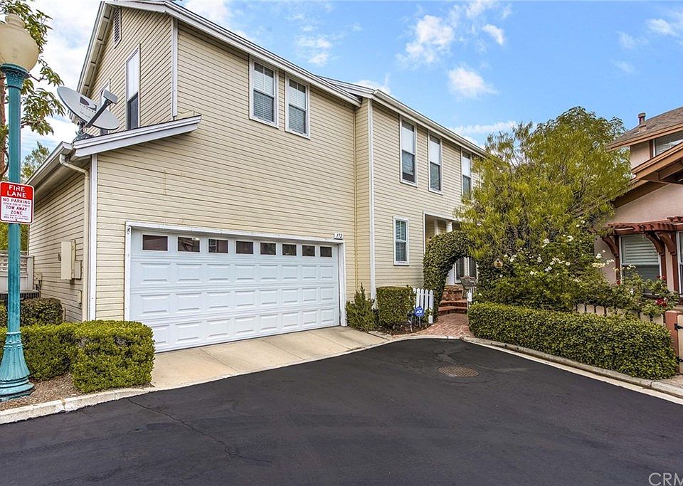 2nd image of 172 Iris Ln