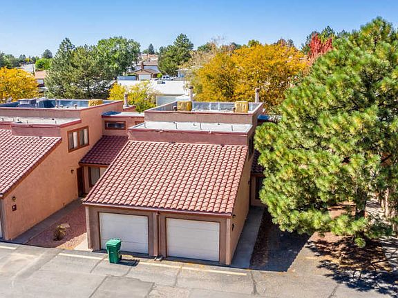 3rd image of 5200 Villa View Dr #3B-3C-3D