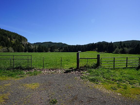 5th image of 19585 Siletz Hwy