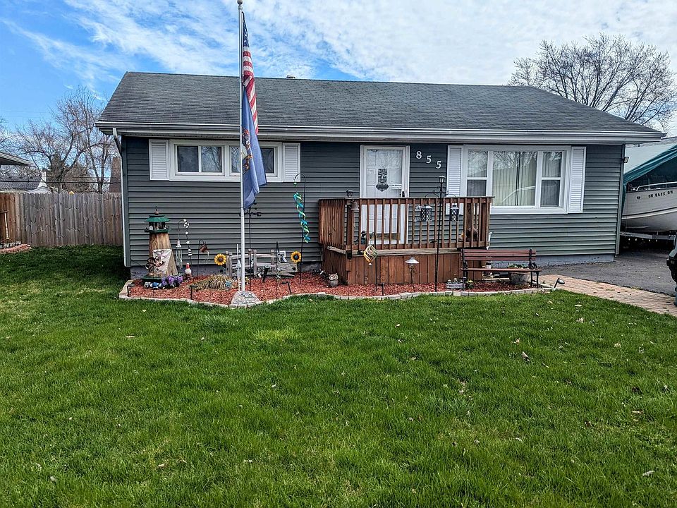 1st image of 855 Westwood Dr