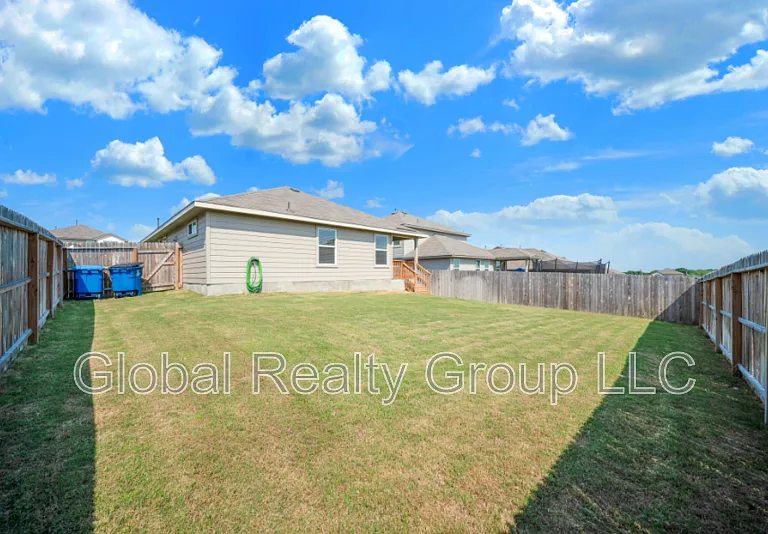 213 Gravel Gray — Photo 14