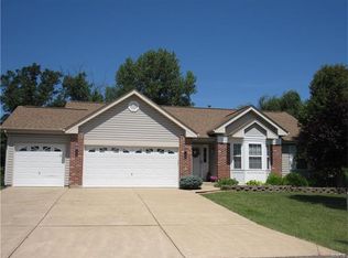153 Stage Coach Landing Dr, Saint Peters, MO 63376