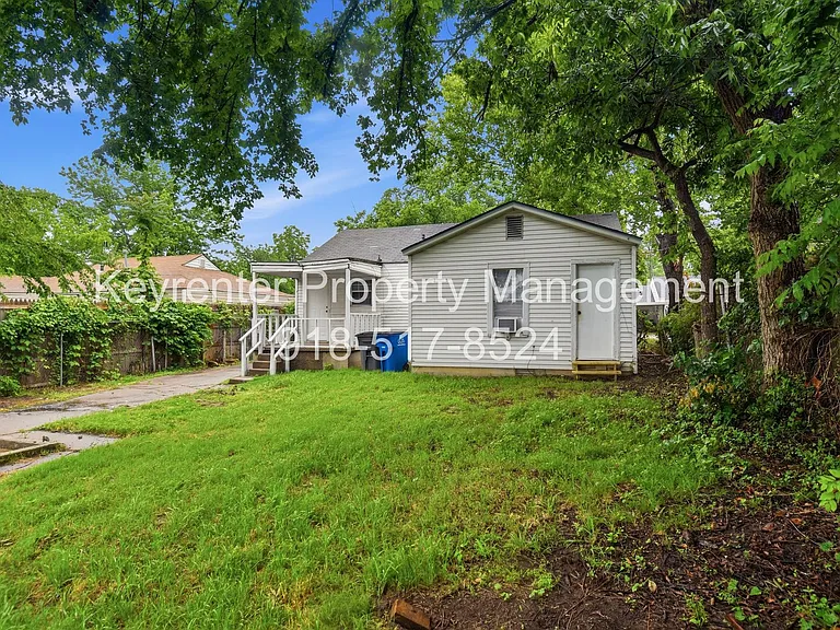 3912 E Admiral Ct — Photo 20