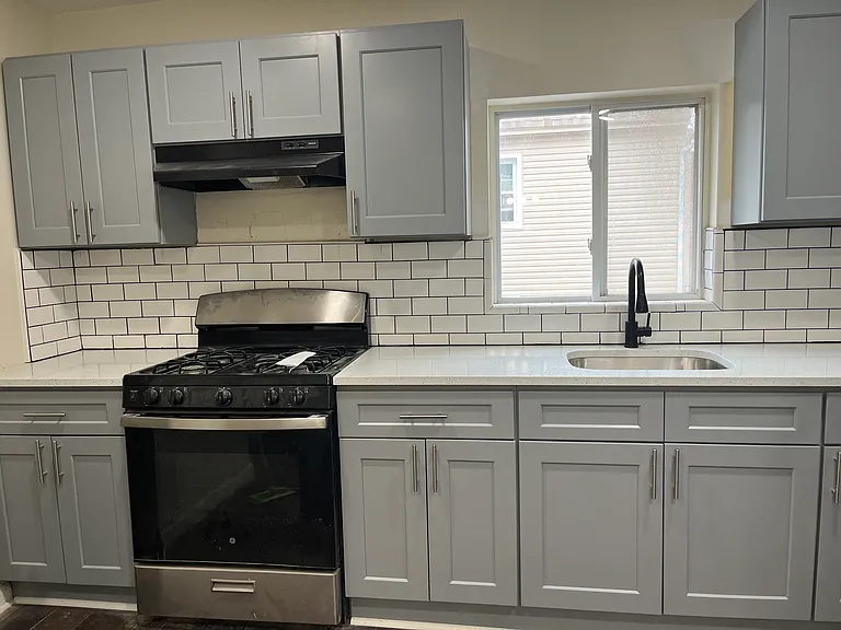 81-36 102nd Rd #2 — Photo 6