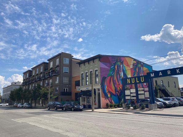 110 S Campbell St Unit 213