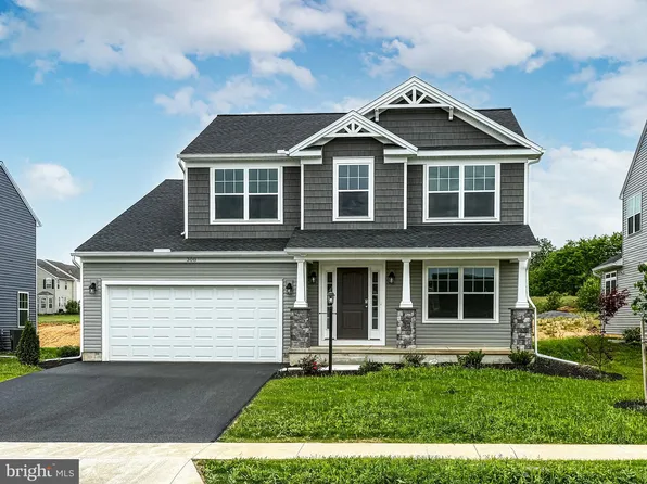 308 Amberleigh Ln, Shippensburg, PA 17257