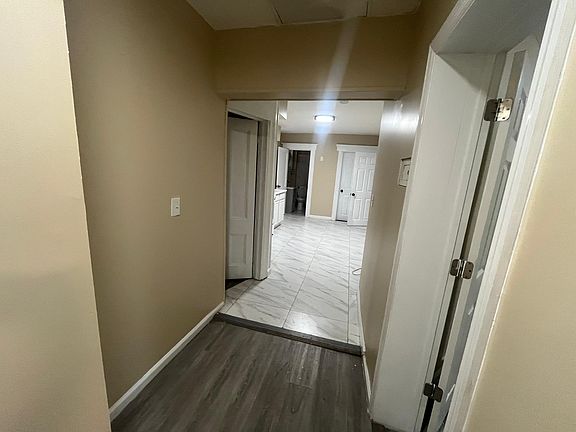 5th image of 955 Grove St Floor 1