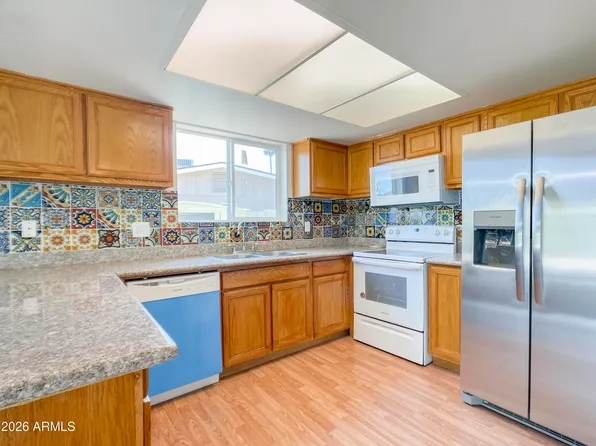 12637 N COLUMBINE Drive, Phoenix, AZ 85029