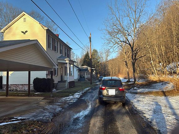 5th image of 18705 Temperance Row