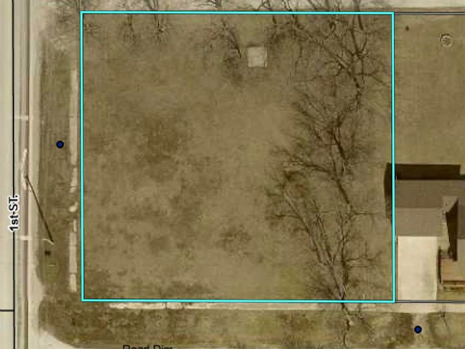 2nd image of 107 S 1st