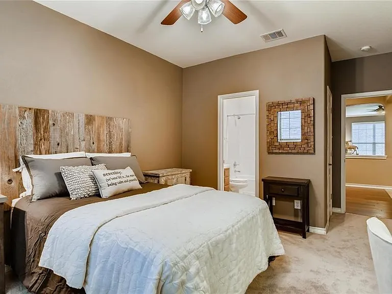 509 Sang Saloon Rd — Photo 5