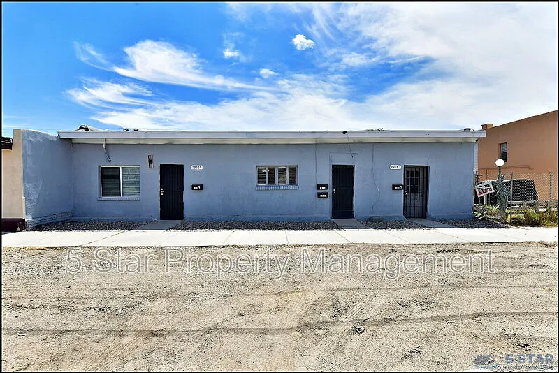 1 bed, 1.0 bath, 650 sqft, $750 — Photo 2