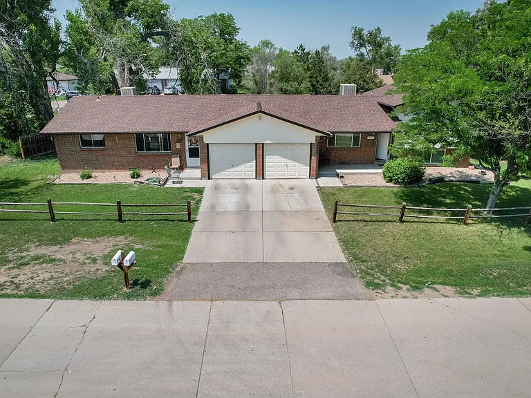 6575 W Cedar Ave — Photo 23