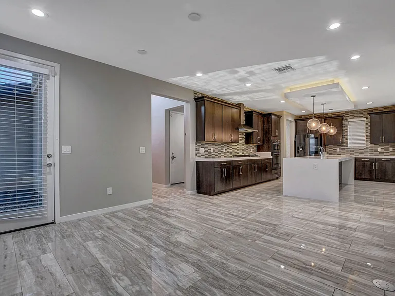 6005 Andezano Dr — Photo 44