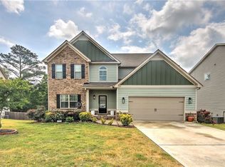 4103 Plymouth Rock Dr, Loganville, GA 30052