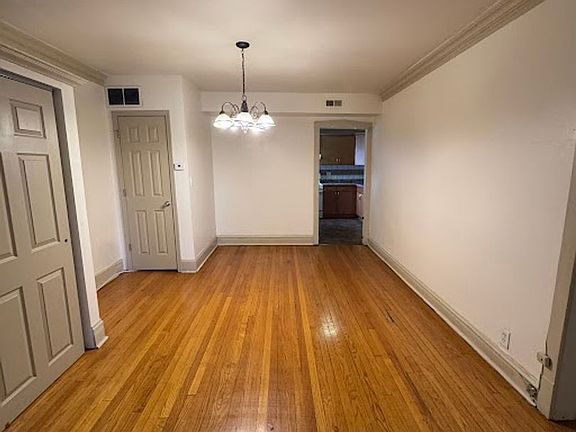 3rd image of 6400 S Whipple St #2