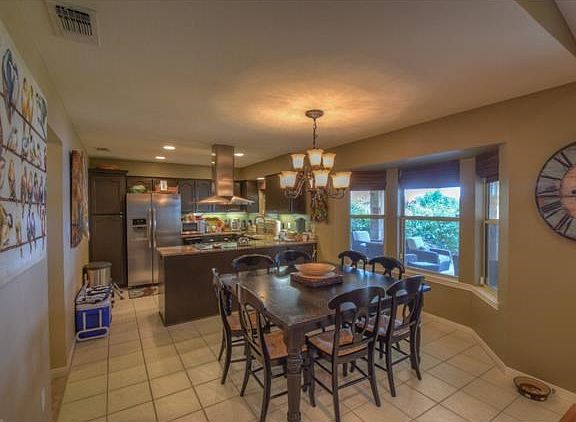 5th image of 130 Hidden Oaks Dr