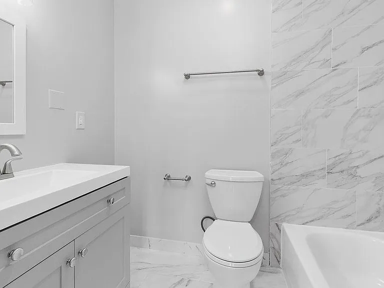 En Suite for Master Bedroom
