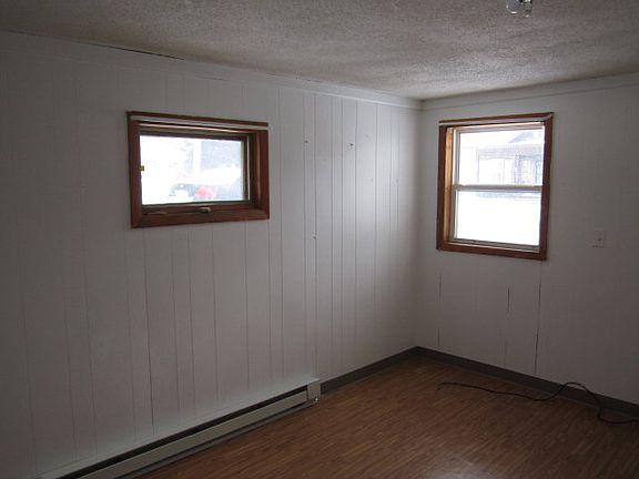 4th image of 2 McFarland Ave