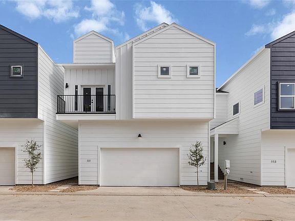 2nd image of 106 Tolima Dove Street