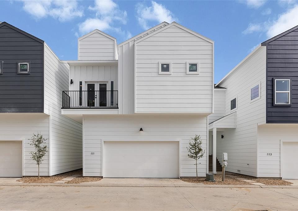 1st image of 111 Tolima Dove Street