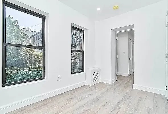 Rented by REAL New York | media 3