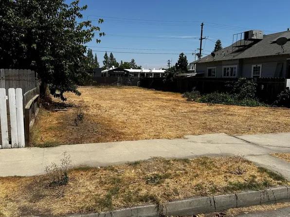 2524 K St, Bakersfield, CA 93301