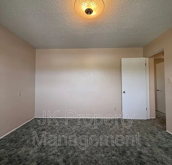 820 2nd Ave NW #2 — Photo 27