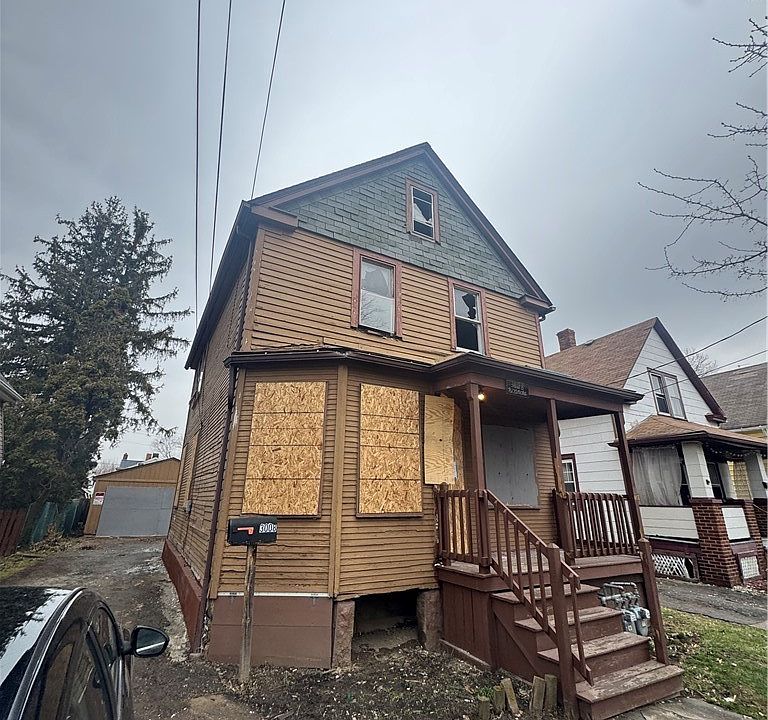 1st image of 3008 Roanoke Ave