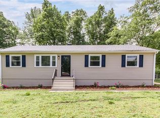7231 Bennington Rd, North Chesterfield, VA 23225
