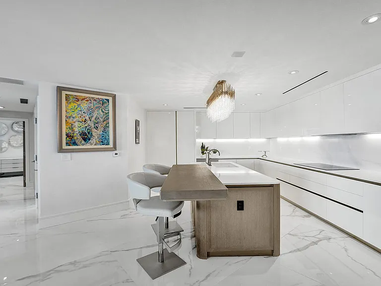 525 N Fort Lauderdale Beach Blvd #703 — Photo 18