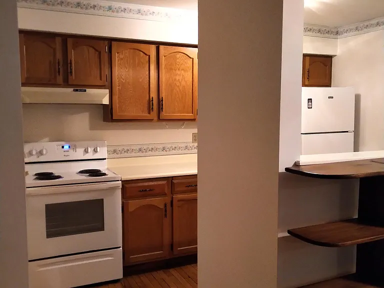 917 Madison St #109 — Photo 19