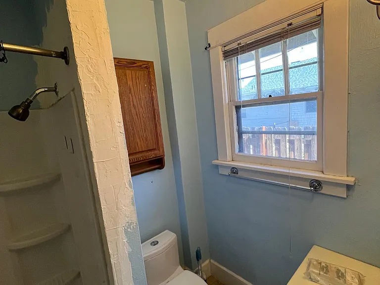 705 S 13th Ave — Photo 10