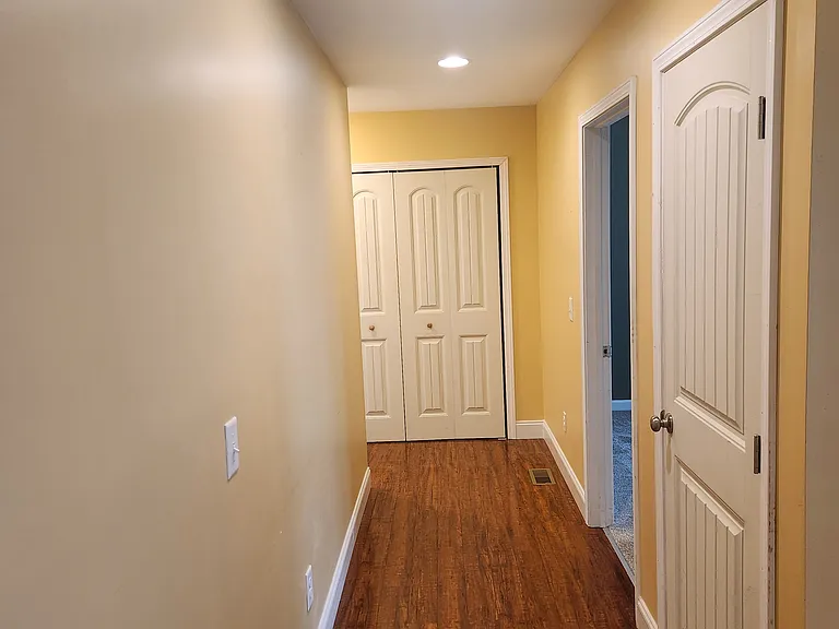 223 Varnes Ln — Photo 11