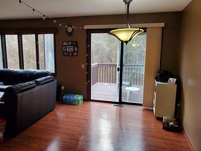 9265 Dartford Rd — Photo 5