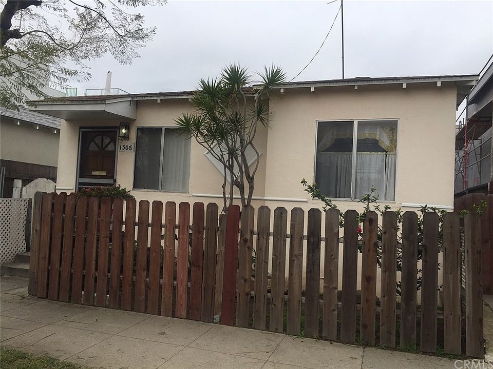 1st image of 1308 Cabrillo Ave