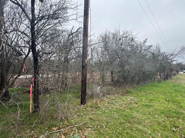 113 Mistyglen Cv, Cedar Creek, TX 78612